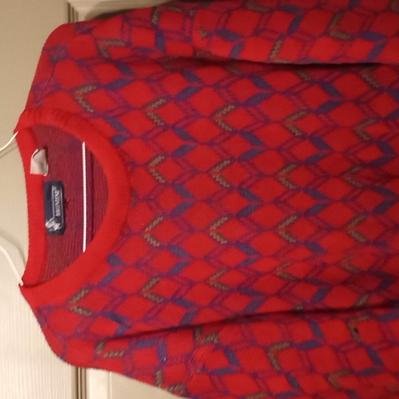 Sweater - Picture 2 of 3